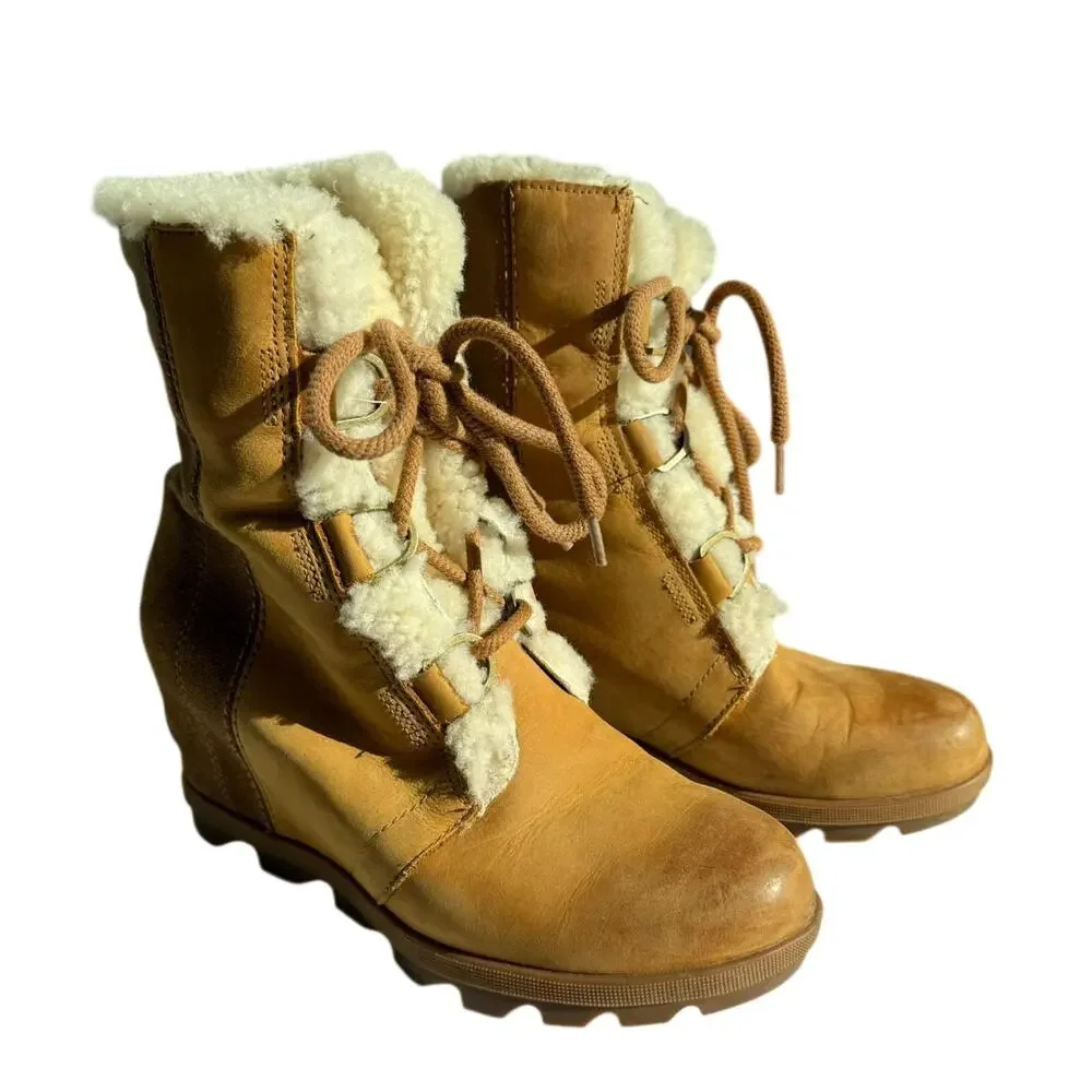 Sorel stay stylish